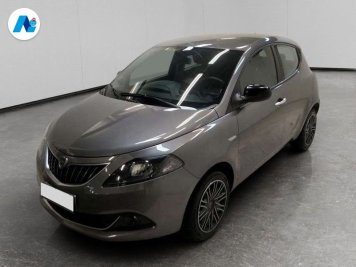 Lancia Ypsilon 1.0 firefly hybrid Gold s&s 70cv 5p.ti
