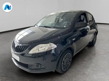 Lancia Ypsilon 1.0 firefly hybrid Oro s&s 70cv