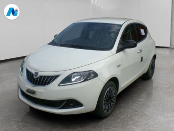 Lancia Ypsilon 1.0 firefly hybrid Platino s&s 70cv