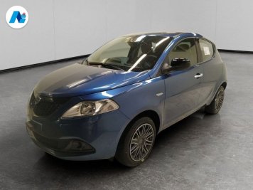 Lancia Ypsilon 1.0 firefly hybrid Platino s&s 70cv