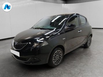 Lancia Ypsilon 1.0 firefly hybrid Platino s&s 70cv