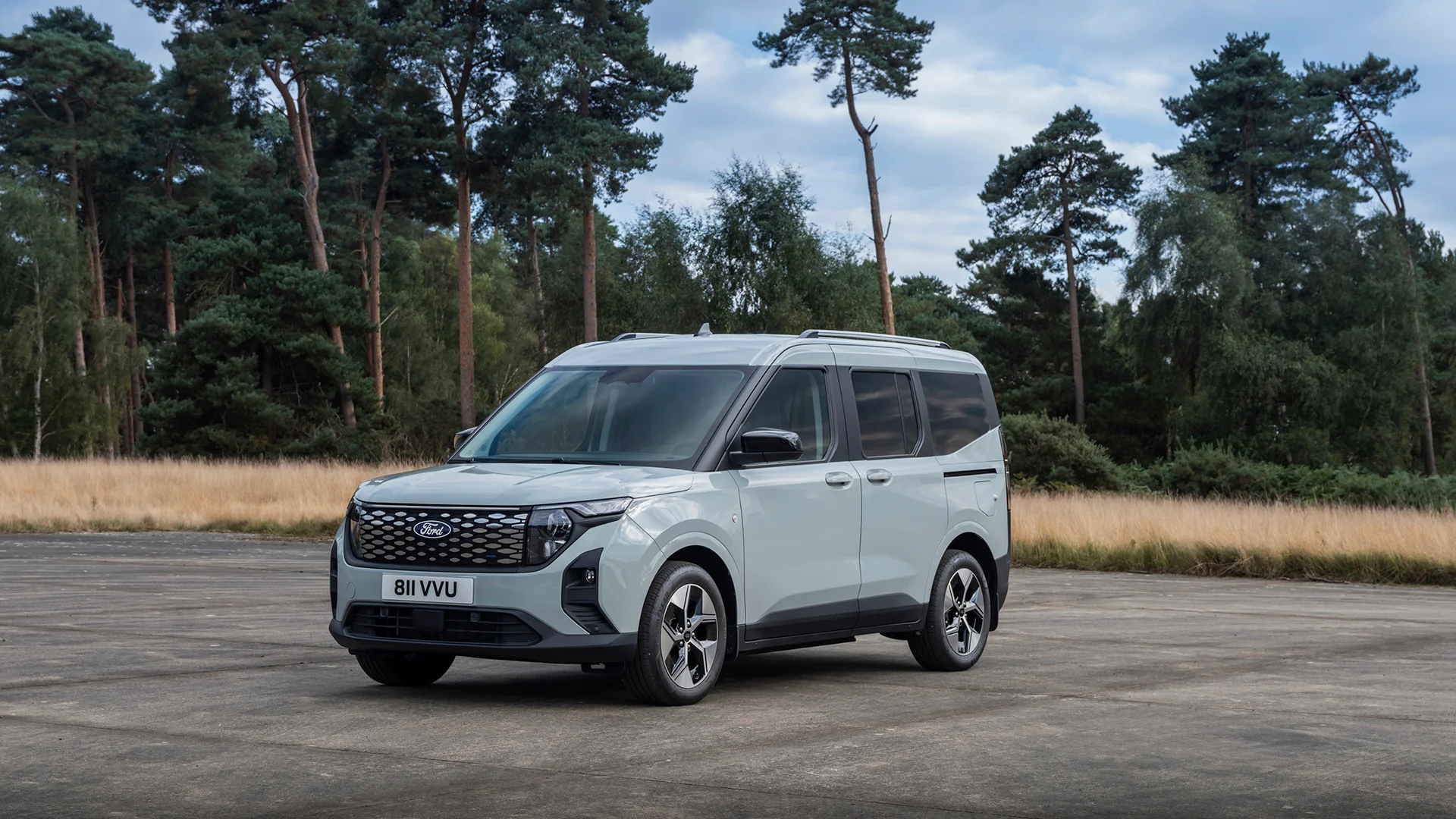 Ford_E-Tourneo_Courier